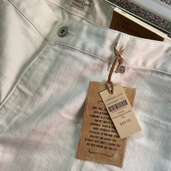 NWT Coldwater Creek denim slim leg w/ cutout embroidered ankle.  White size 16 - Picture 2 of 7